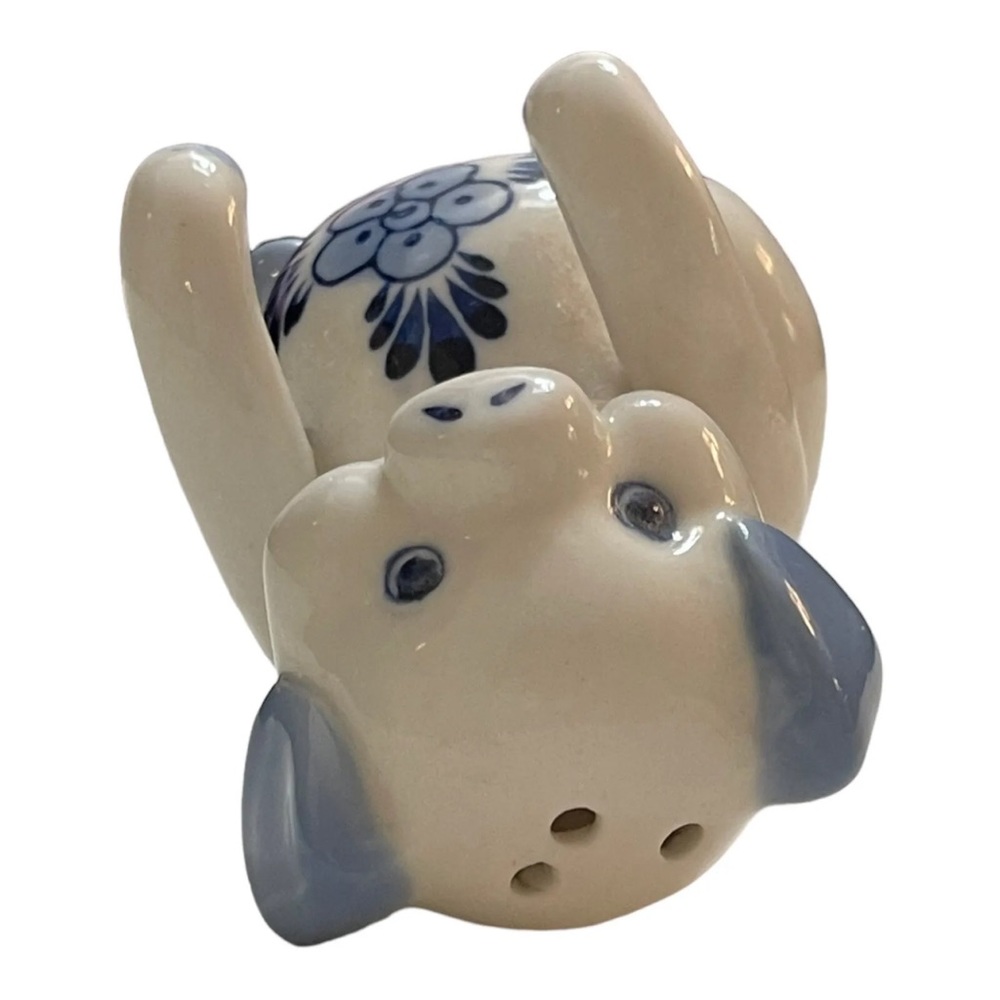 Delft Blue Pigs Salt & Pepper Shakers & Holder Pig Figure Aruba Collectible Set - Picture 15 of 16